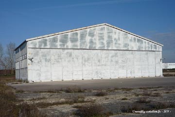 Hangar-HM1.jpg